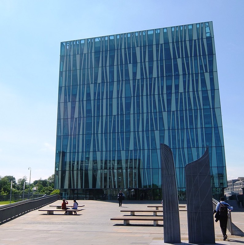 Sir Ducan Rice Library - Front View